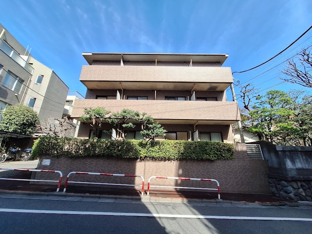 板橋区大山金井町のマンションの建物外観