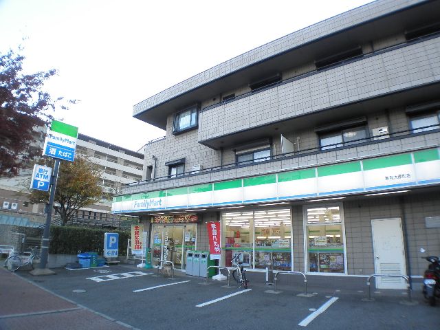 コンビニ　ファミリーマート芦屋大原町店（コンビニ）まで674m