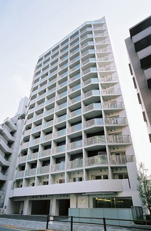 【プラウドフラット蒲田IIの建物外観】