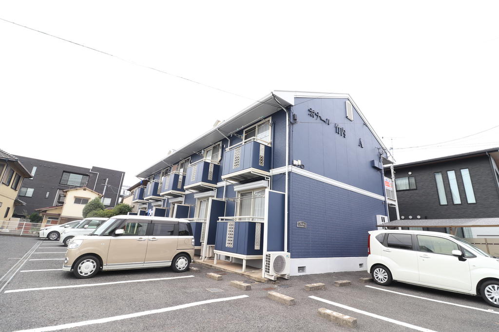 建物外観　2階建てアパートです！