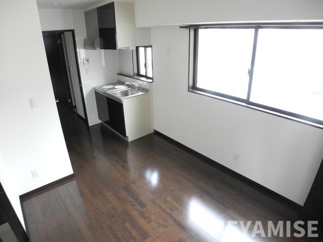 居室・リビング　※同間取りの別の階のお部屋の写真です※