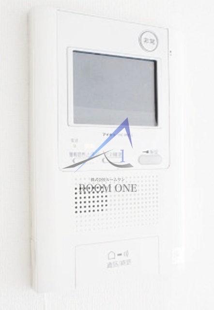 セキュリティ　モニター付きインターホンです。