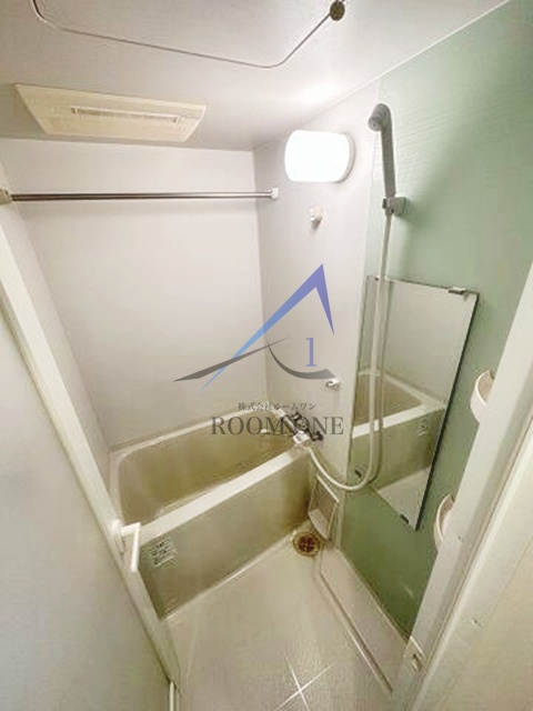 バス・シャワールーム　お風呂です。