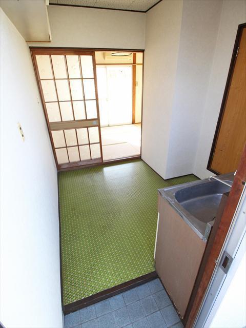 玄関　松山市中央　コーポ中央　玄関