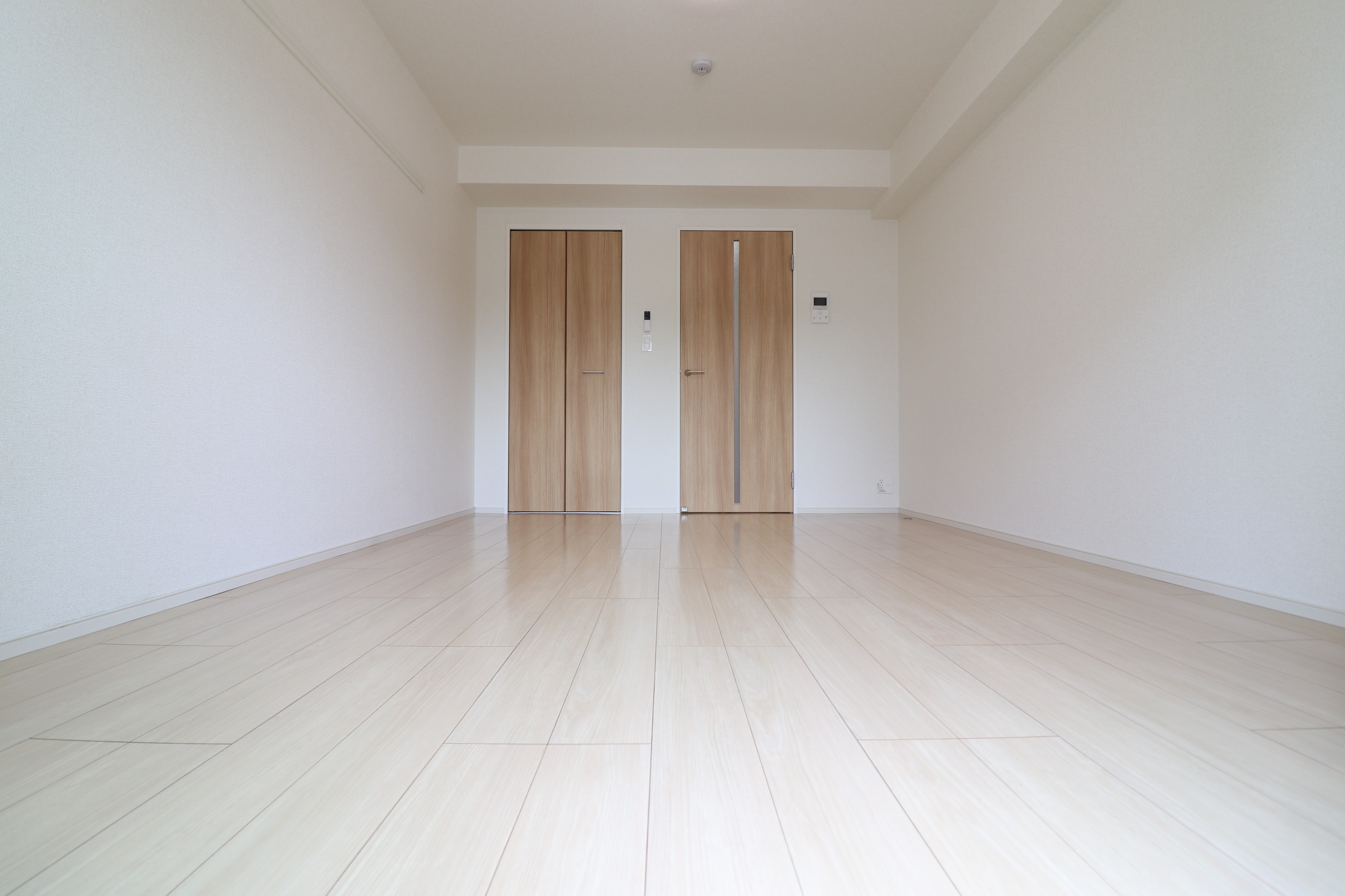 居室・リビング　※同物件別部屋の参考写真・現況優先