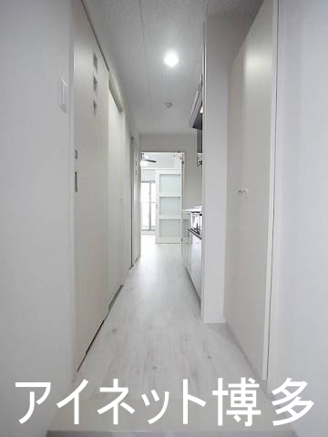 その他　清潔感のある玄関でお出迎え