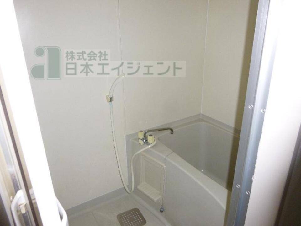 バス・シャワールーム　浴室