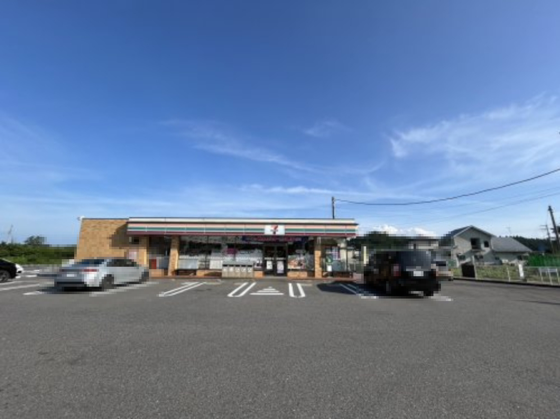 コンビニ　セブン-イレブン 白河実業前（コンビニ）まで1712m