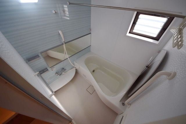 バス・シャワールーム　お風呂でゆっくりバスタイム