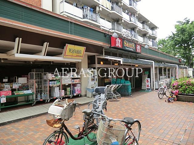 スーパー　よしや光が丘店（スーパー）まで597m