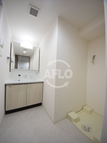 洗面設備　グランデュール林寺　洗面脱衣所