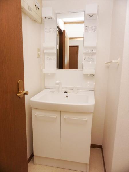 洗面設備　洗面所