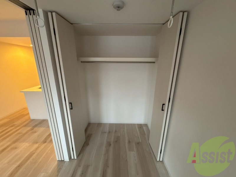 収納　洋室にはクローゼットがあるのですっきり片付きそうです。