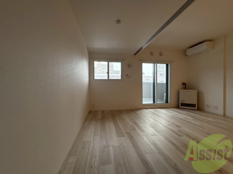 その他部屋・スペース　広々していて使いやすい洋室になっていました！