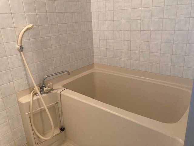 バス・シャワールーム　参考写真。現状優先