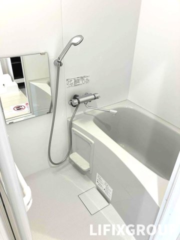 バス・シャワールーム　風呂