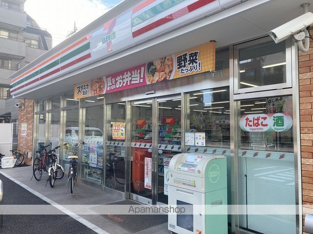 コンビニ　セブンイレブン（コンビニ）まで73m