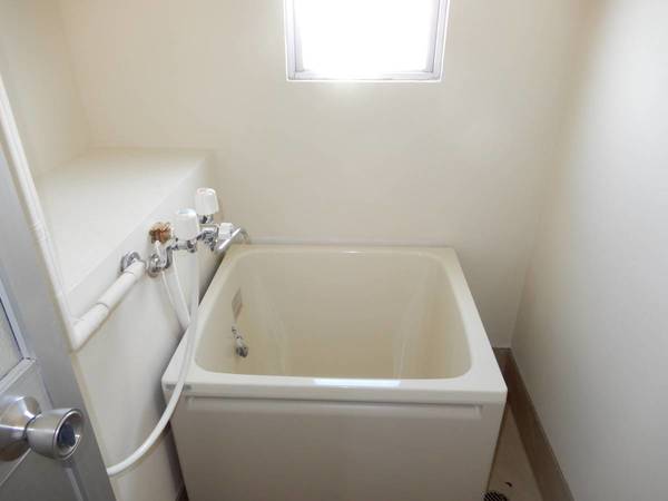 バス・シャワールーム　ビレッジハウスの同一物件・同一タイプの間取りの写真です