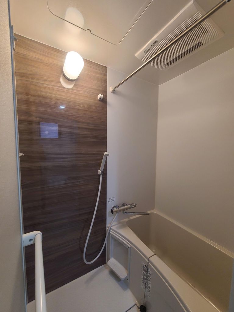 バス・シャワールーム　※イメージ　現況優先