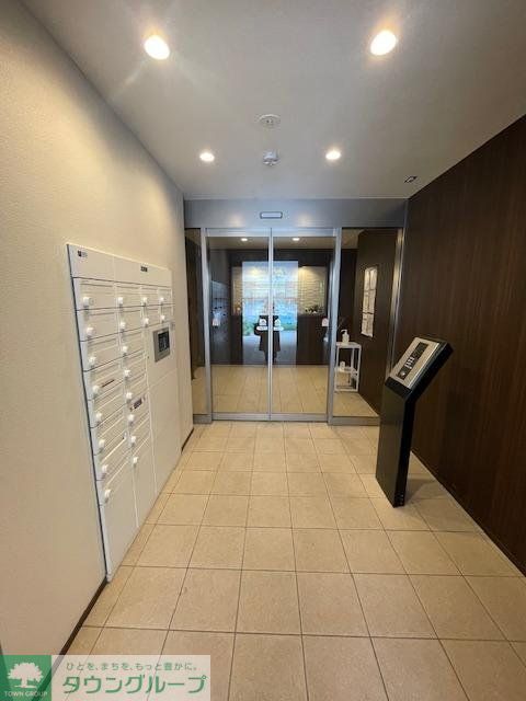 エントランス　エントランス