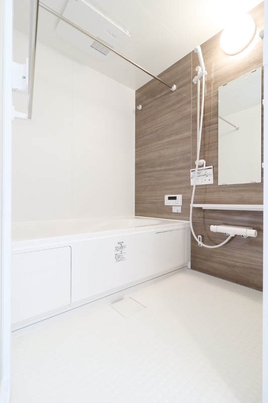 バス・シャワールーム　図面と現状に相違がある場合には現状を優先