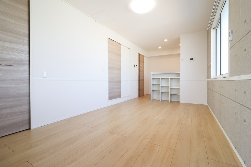 居室・リビング　図面と現状に相違がある場合には現状を優先