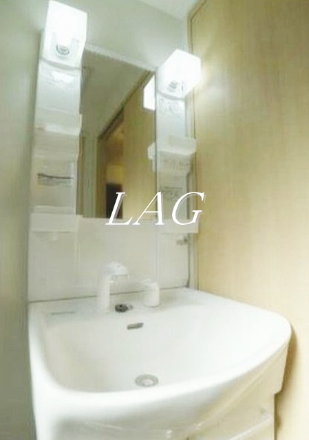 洗面設備　洗面台です。