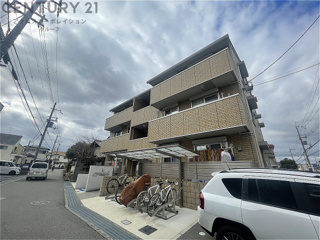 建物外観　オートロック付きで安心！宅配BOX付きで便利！