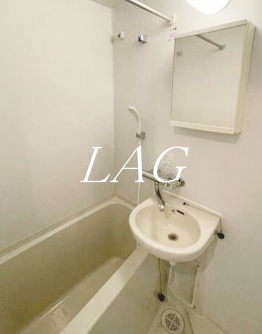 バス・シャワールーム　お風呂です。