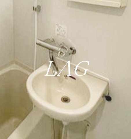 洗面設備　洗面台です。