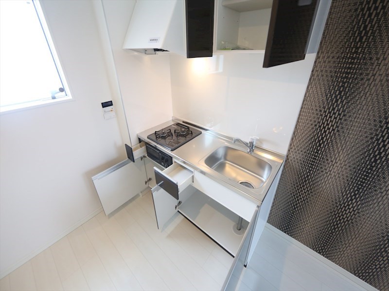 キッチン　システムキッチン（ガス2口コンログリル付）