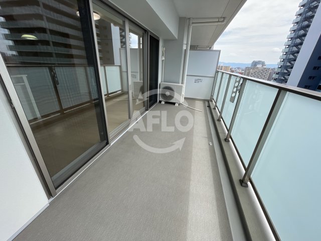 バルコニー　ブランズシティ天神橋筋六丁目　バルコニー