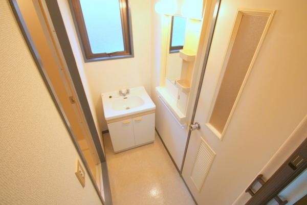 洗面設備　別部屋参考