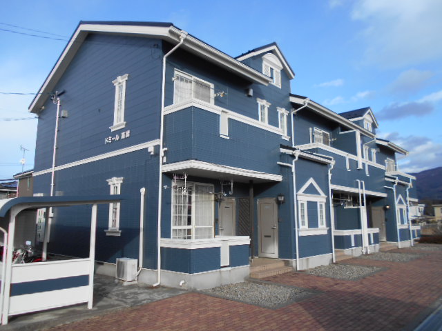 建物外観　バルコニー・玄関側を南西方向より撮影