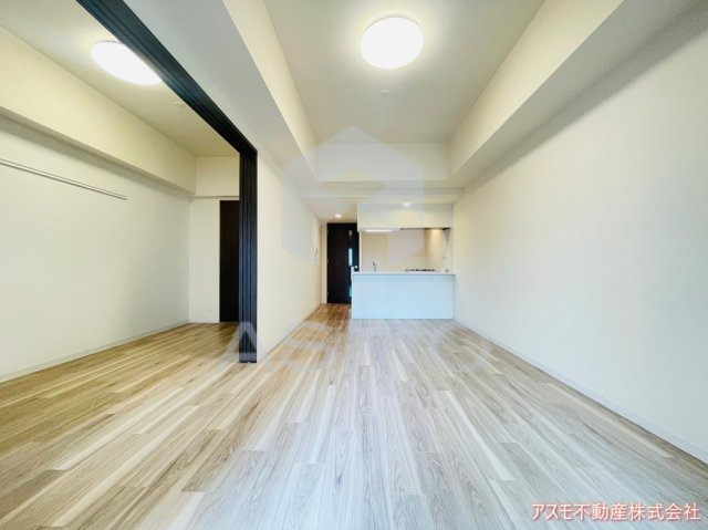 居室・リビング　同マンション別部屋　参考写真