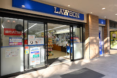 コンビニ　ローソン 笹塚テラス店（コンビニ）まで386m