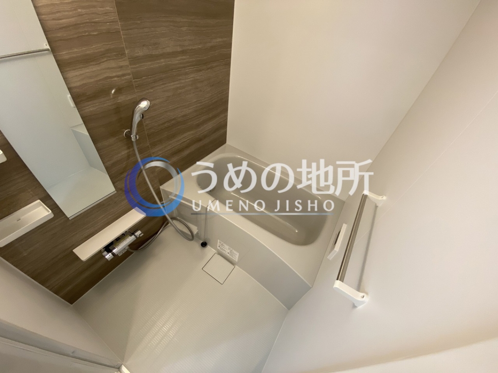 バス・シャワールーム　浴室