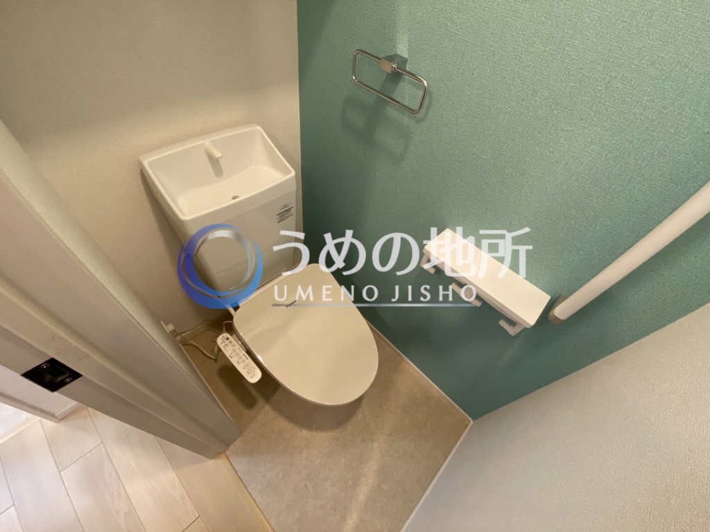 トイレ　トイレ