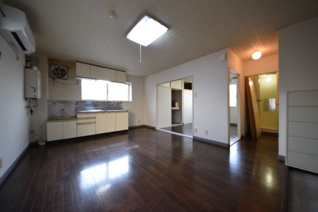 居室・リビング　★お部屋探しは株式会社タウンハウジング東京まで★