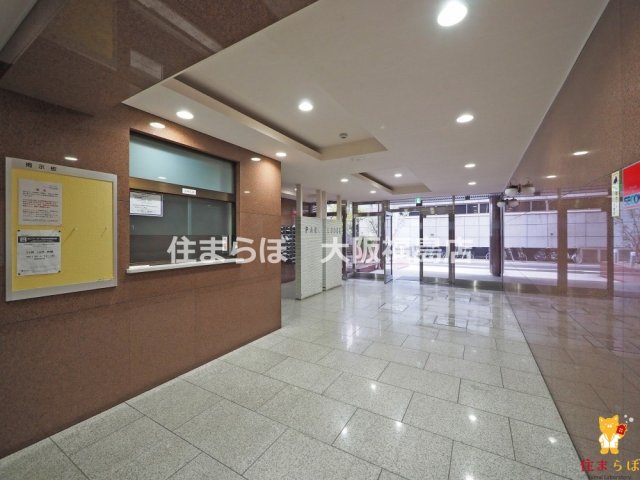 エントランス　共用部の印象も大切に