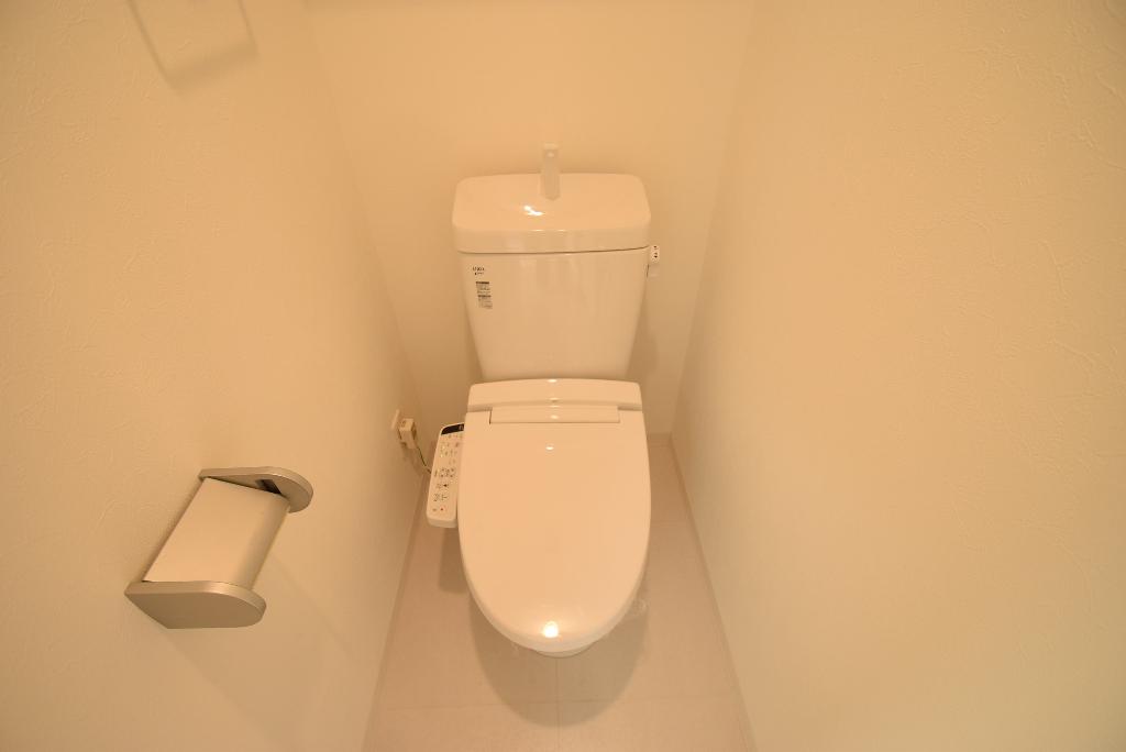 トイレ　シャワー付トイレ