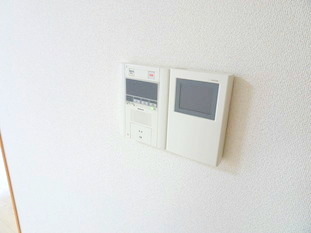 セキュリティ　モニター付きインターホンです♪