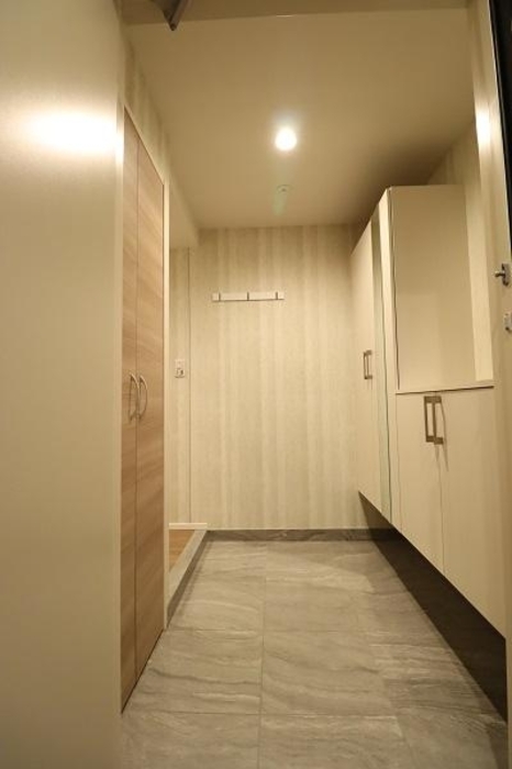 玄関　☆広々とした玄関☆