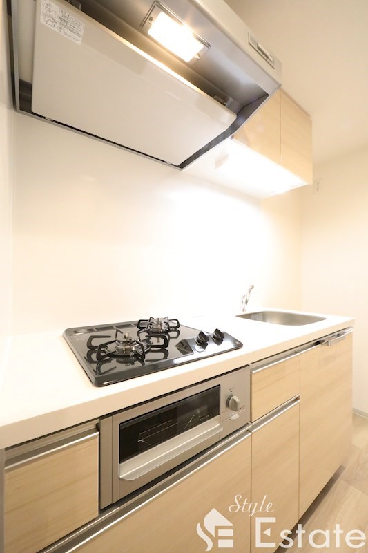 キッチン　システムキッチン・ガス二口コンロ・グリル付き