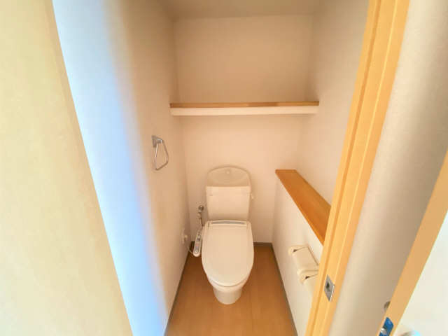 トイレ　シャワー付トイレ