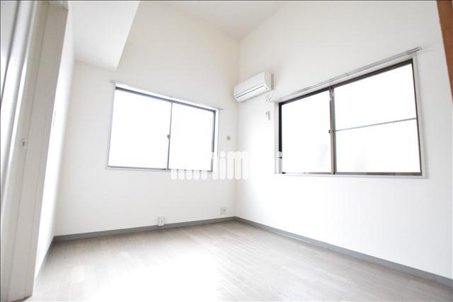 居室・リビング　居室