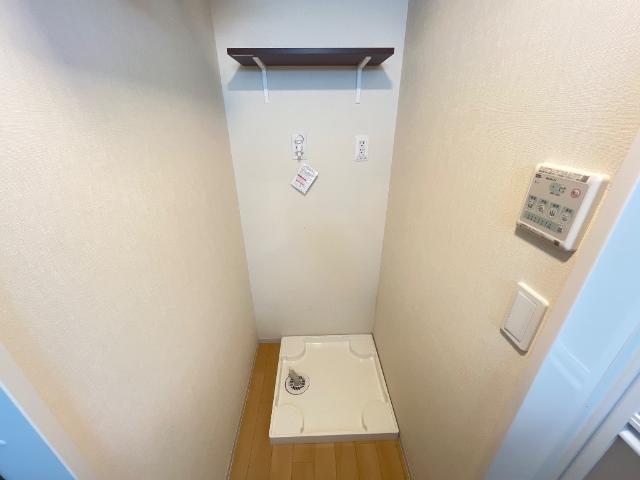 その他部屋・スペース　洗濯機置場