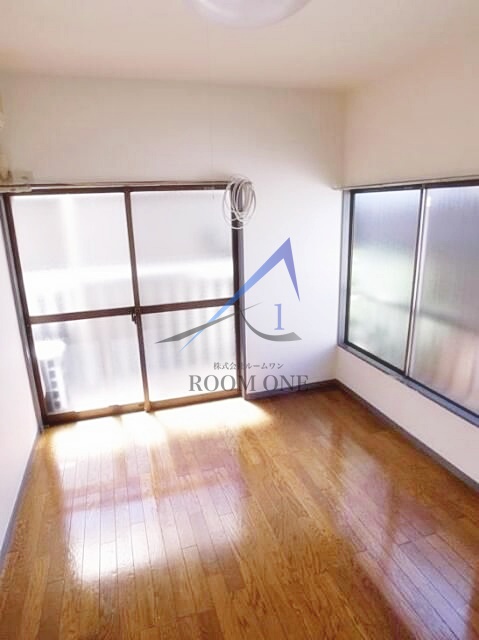 居室・リビング　洋室のお部屋です。