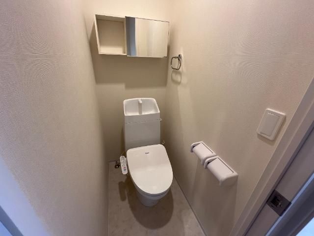 トイレ　イメージ