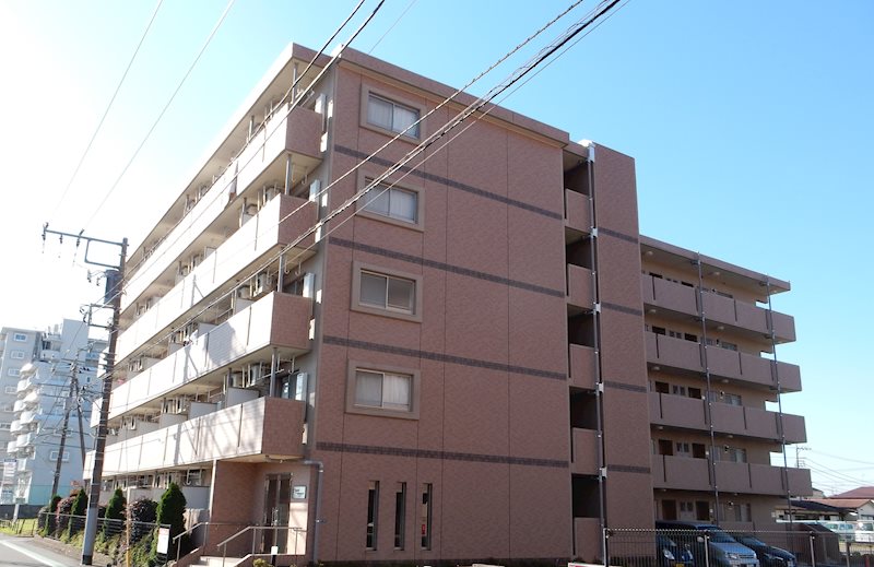 建物外観　外観タイル貼